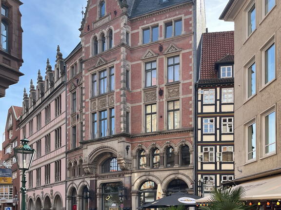 23-09-25 14-08-24 7439